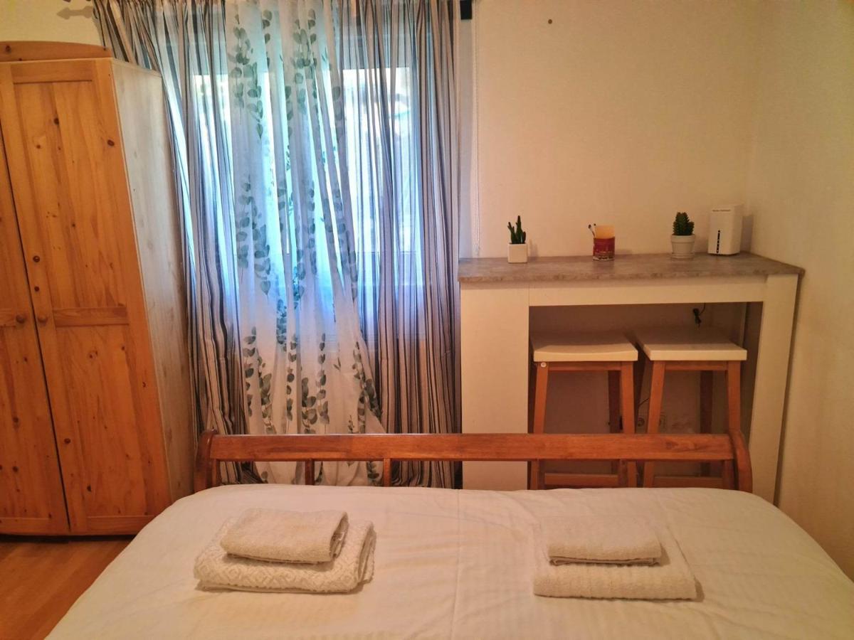 Small-Comfy Guest House In Donaustadt Garden - Not Shared! 维也纳 外观 照片